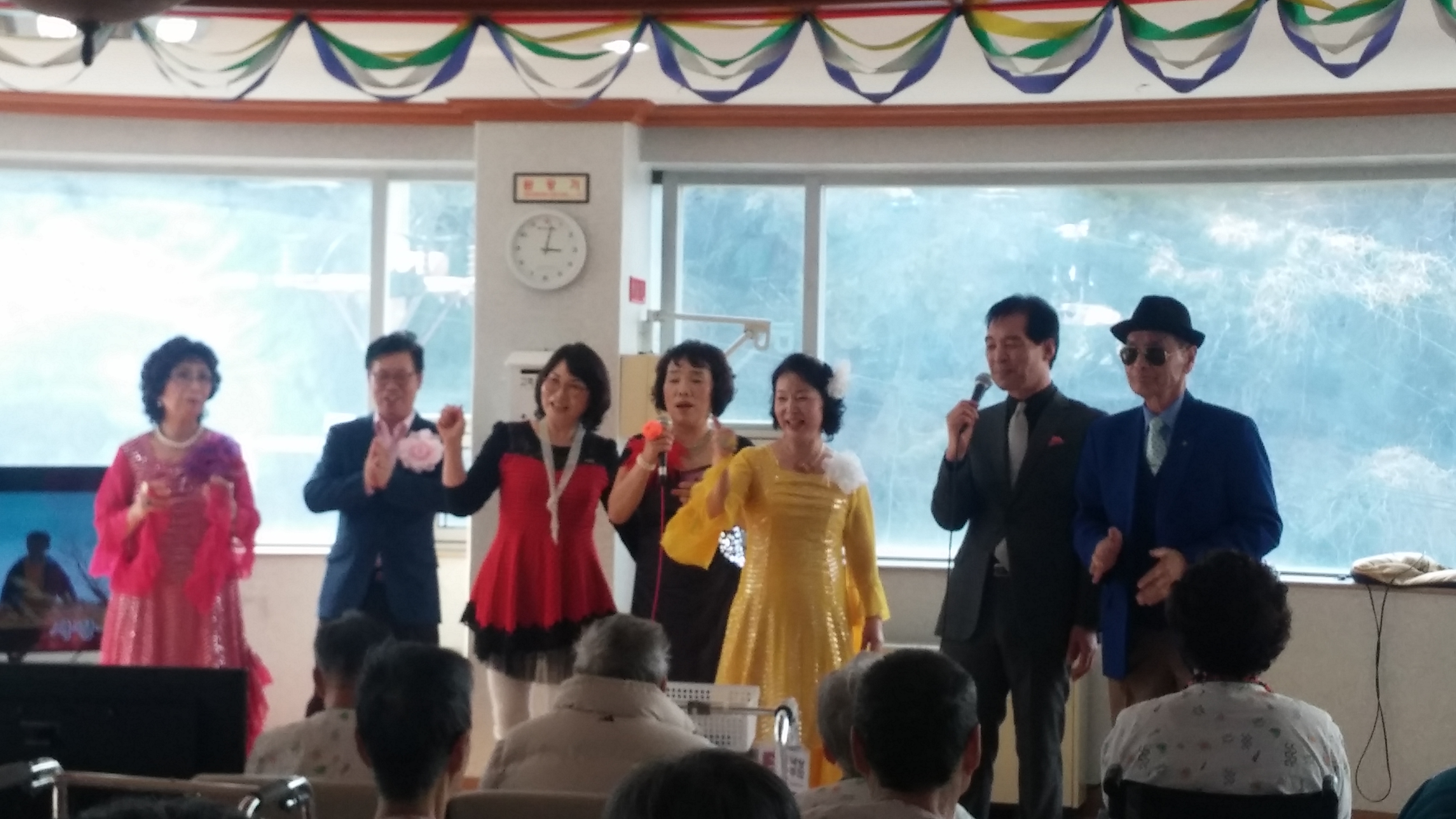 가로등노래봉사단