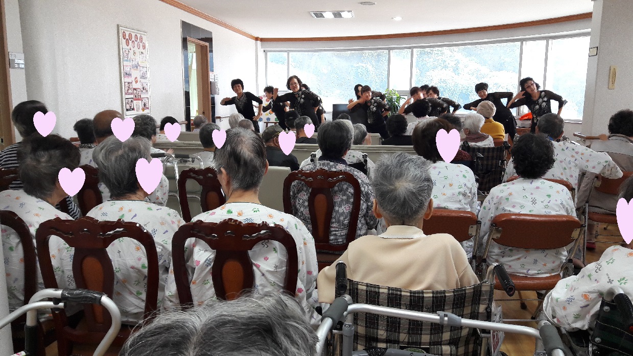 라인댄스공연