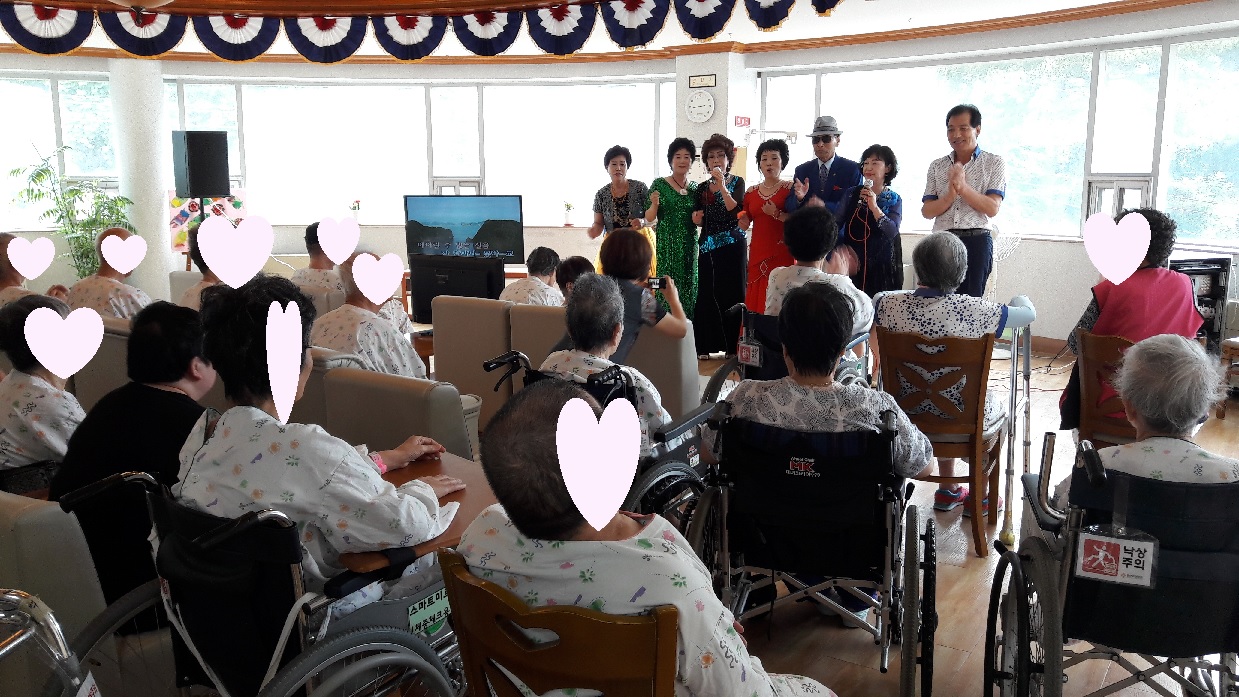가로등노래봉사단 공연