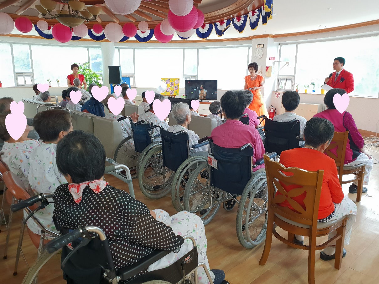 가로등노래봉사단공연